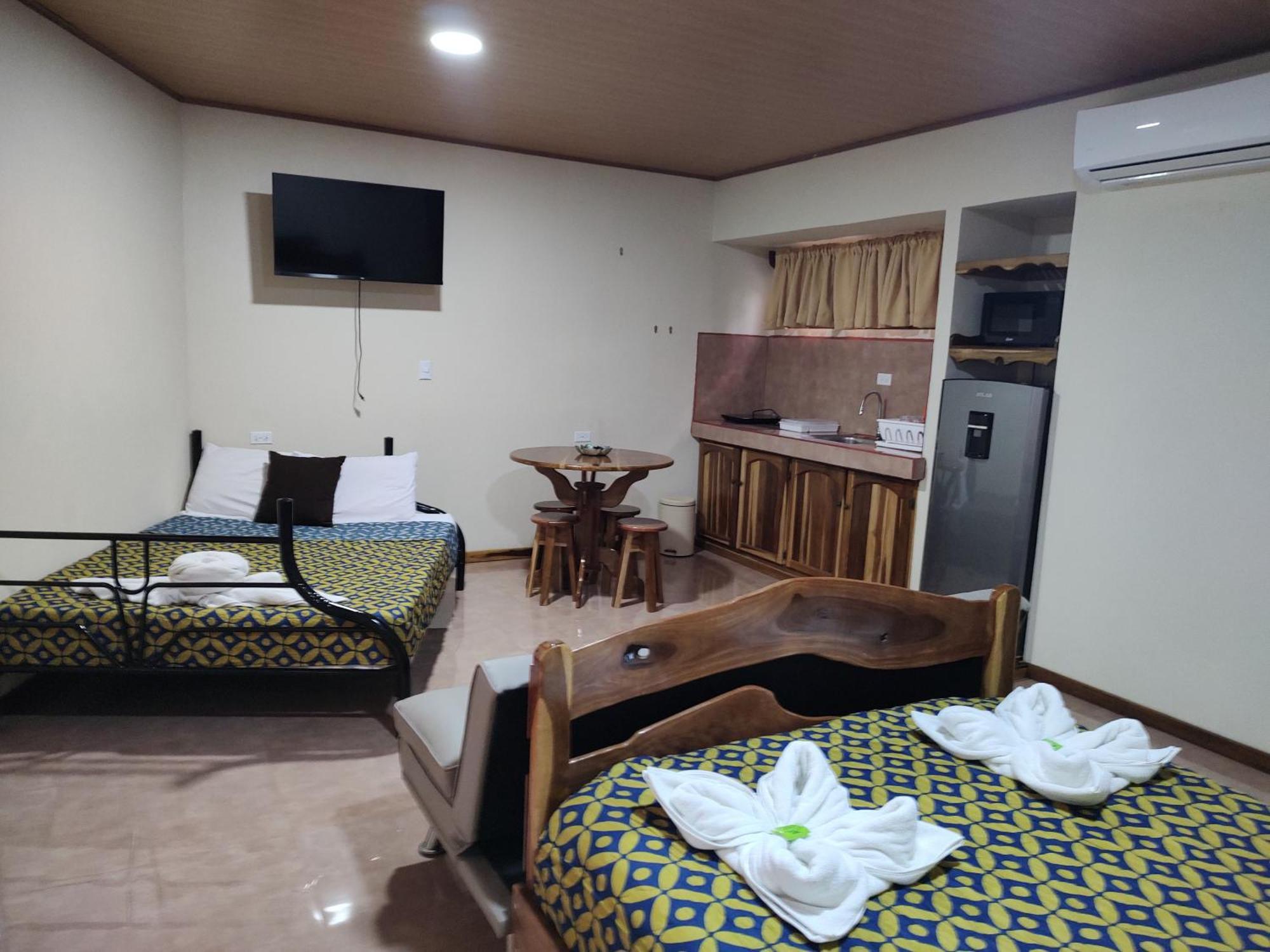 Cool Waters Jungle Villas 乌维塔 外观 照片