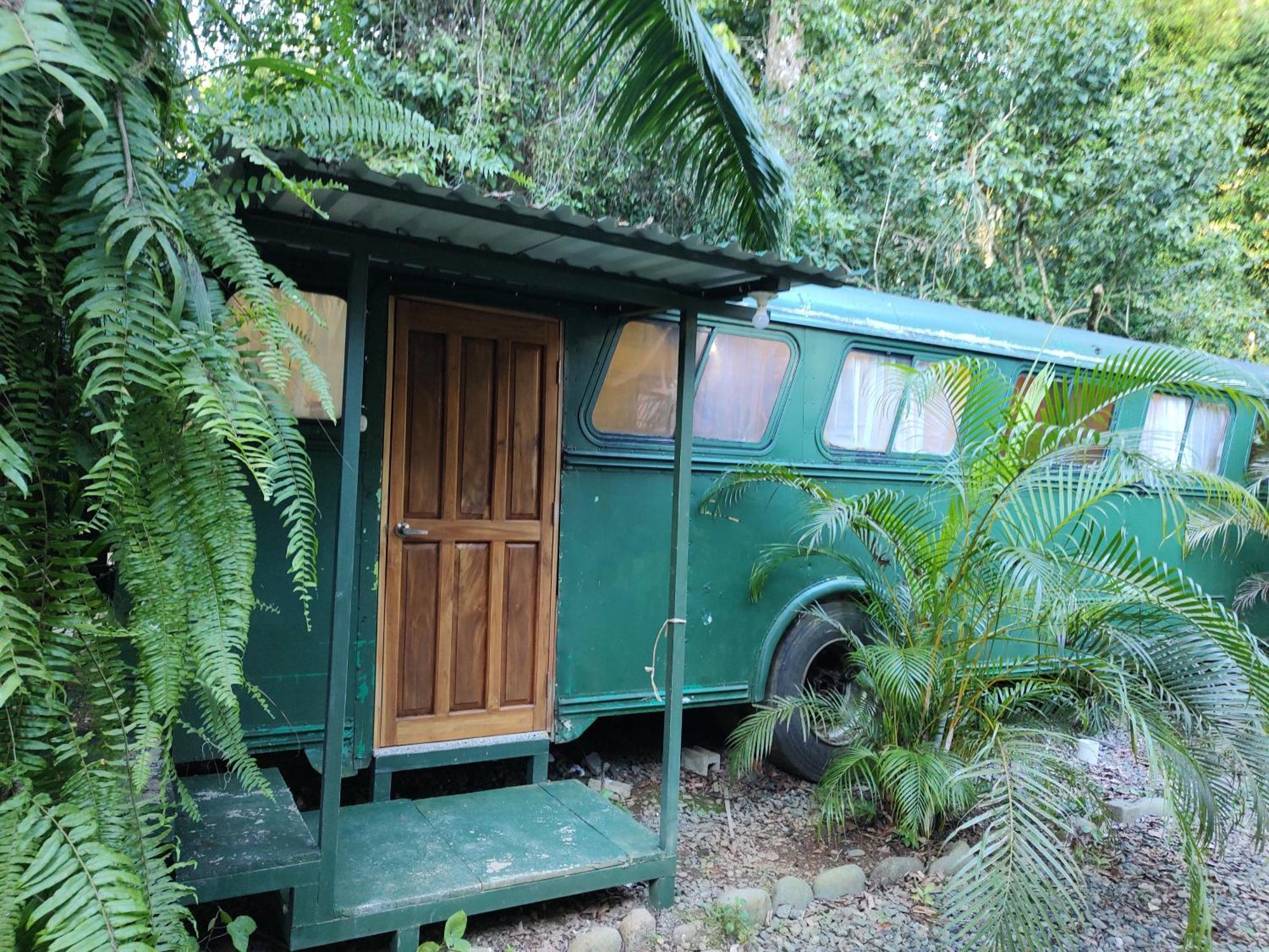 Cool Waters Jungle Villas 乌维塔 外观 照片