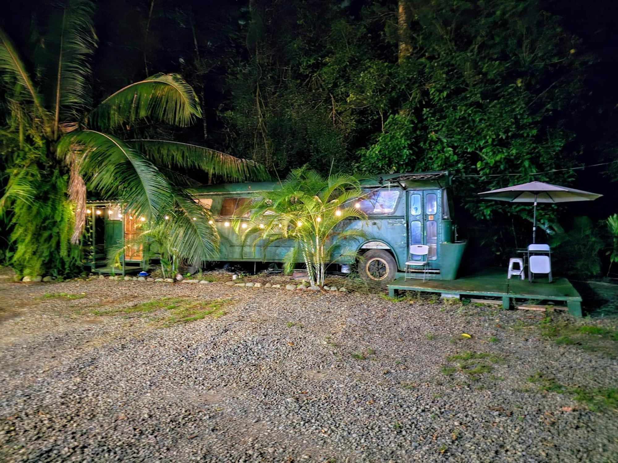 Cool Waters Jungle Villas 乌维塔 外观 照片