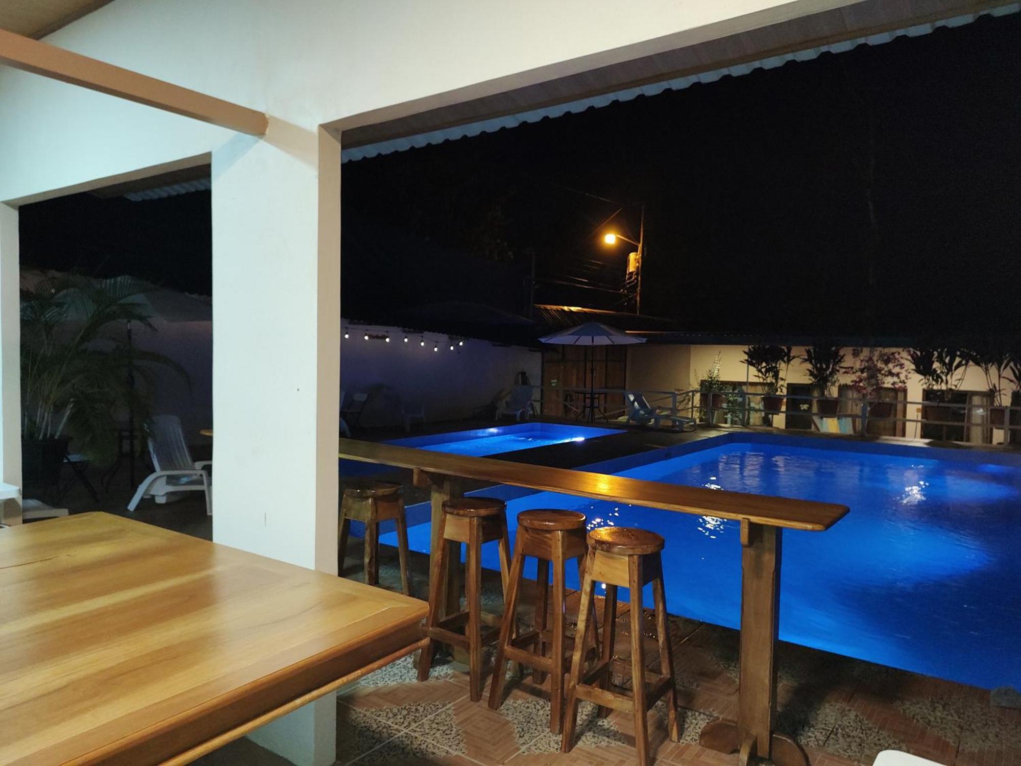 Cool Waters Jungle Villas 乌维塔 外观 照片